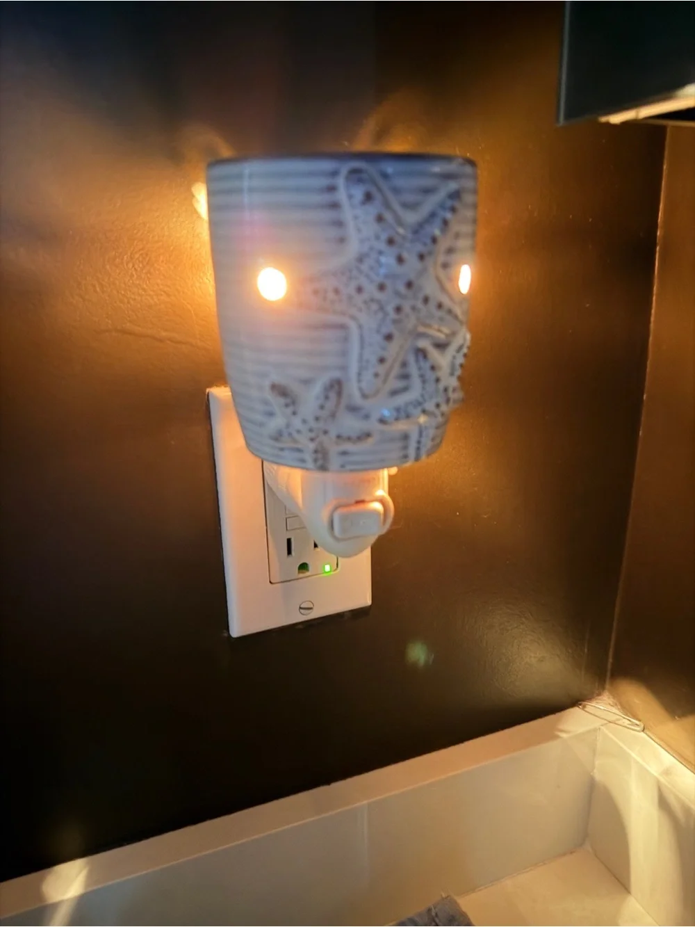Scentsy Sea Star Starfish Plug-In Wall Wax Warmer Nightlight